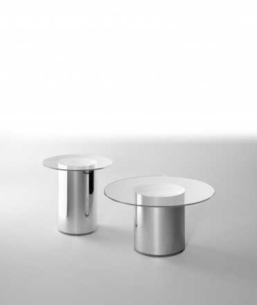 Mesa 2001 Side Tables