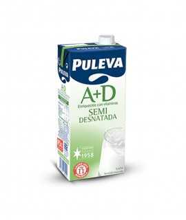 Semi-skimmed Puleva milk