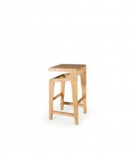 Mantis 65 Stool