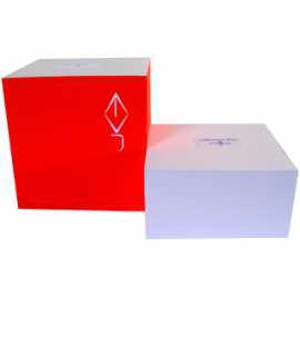 Bloc de notes. Mida: 10x10x5 cm. Color blanc. 500 fulls.