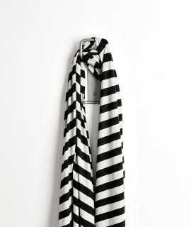Hanger ET nº4, lacquered