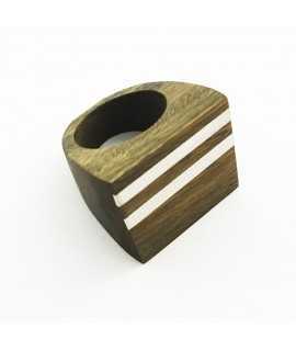 Anillo de madera y plata 120