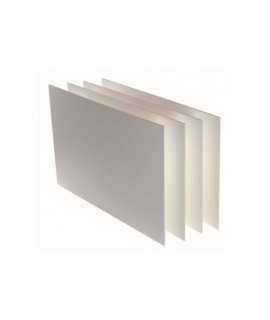 White laminated cardboard, Cartomat, 2 mm. Dimensions: 70x100 cm.