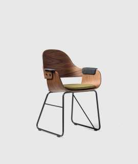 Showtime Nude Chair, Skate