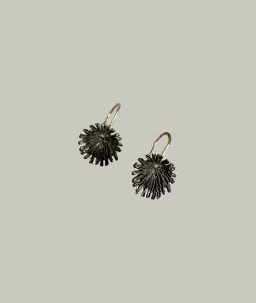 Margallons, small long earrings. Oxide
