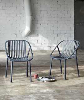 Bini Chair