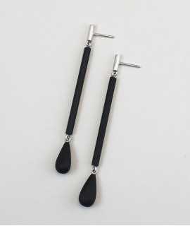 Ebony and silver earrings 136