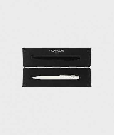 Bolígraf amb estoig Caran d'Ache 849, blanc 