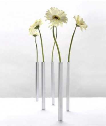 Ethical MAGN Vase, Silver
