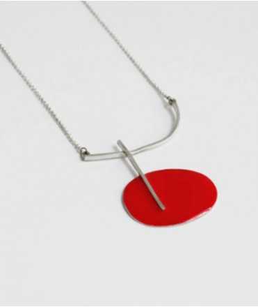 Spanish dancer necklace