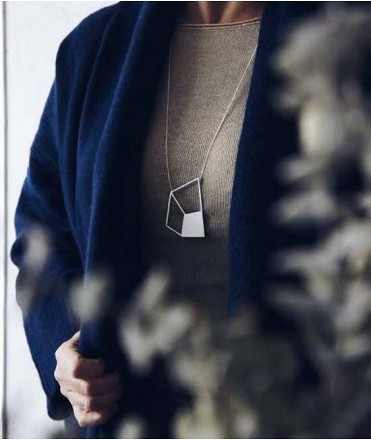 Louvre Pendant