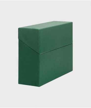 Caja de transferencia color verde. Medida A3.