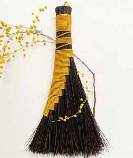 m broom in Arenga