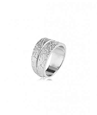 Oleum Leaf Ring