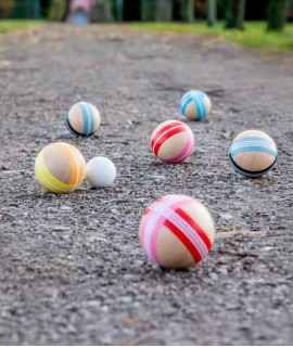 Boccia pétanque game