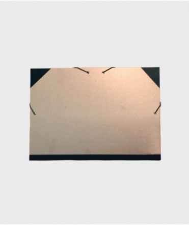 Carpeta cartrón Kraft, 51x72 cm.