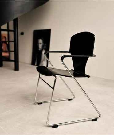 Silla Egoa, lacado negre