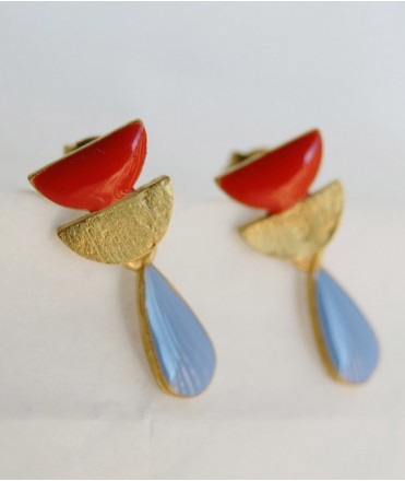 Pendientes rojo y gota azul, Somni