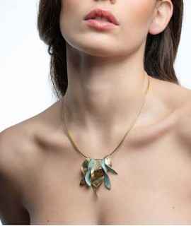 Colgante bronce verde y dorado, fuego