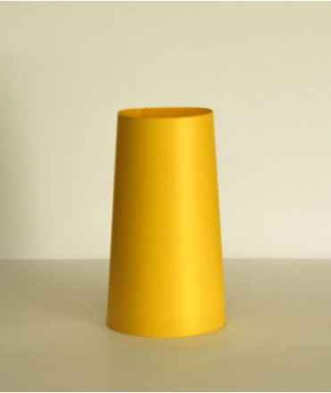 Lámpara Izpi linterna, amarillo