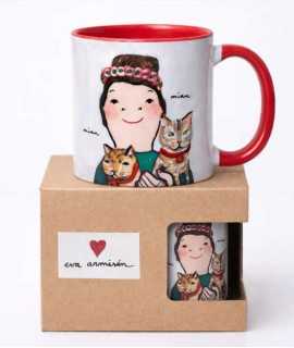 Taza Eva Armisén. Retrato con gatos