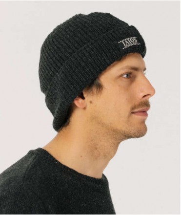 Gorro negro IAIOS