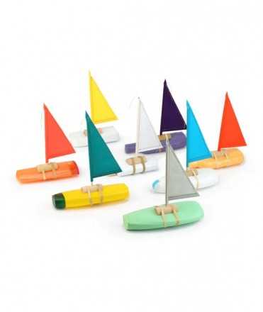 Ikonic Boat Barco a vela