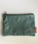 Estuche de Agua. Gris Verde - Verde Azul